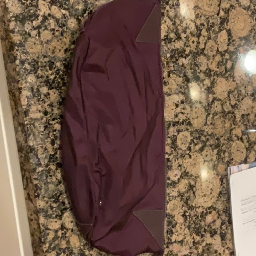 Lululemon Acute Kit 5L. I have matching bag listed too